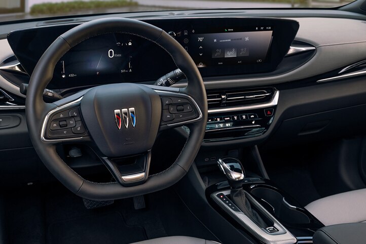 Nueva SUV premium Buick Envista 2026, equipada con cargador inalámbrico para smartphone