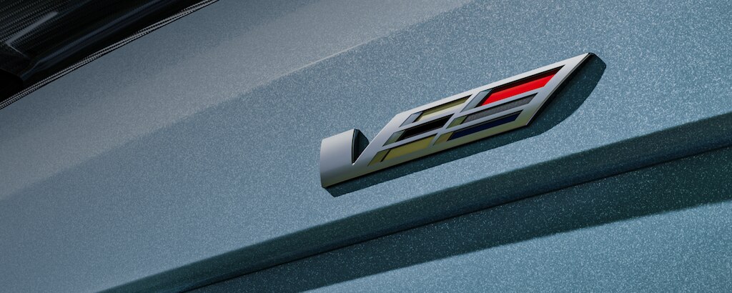 Conoce los precios y promociones para que estrenes tu próxima Cadillac OPTIQ -V 2026, SUV de lujo de alto rendimiento